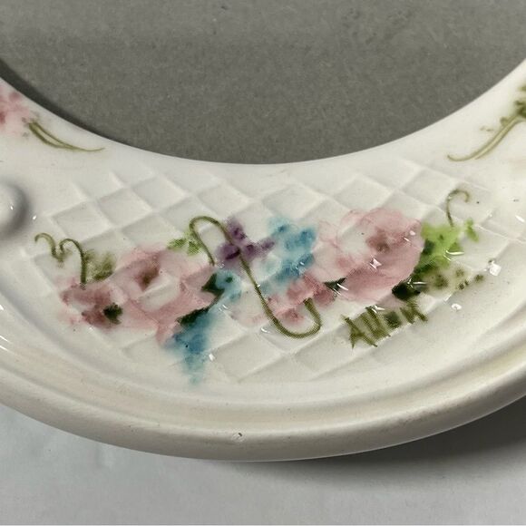 Victorian Ceramic Oval 5x7 Desk‎ Picture Frame Shabby Chic Floral Embossed - Picture 5 of 9
